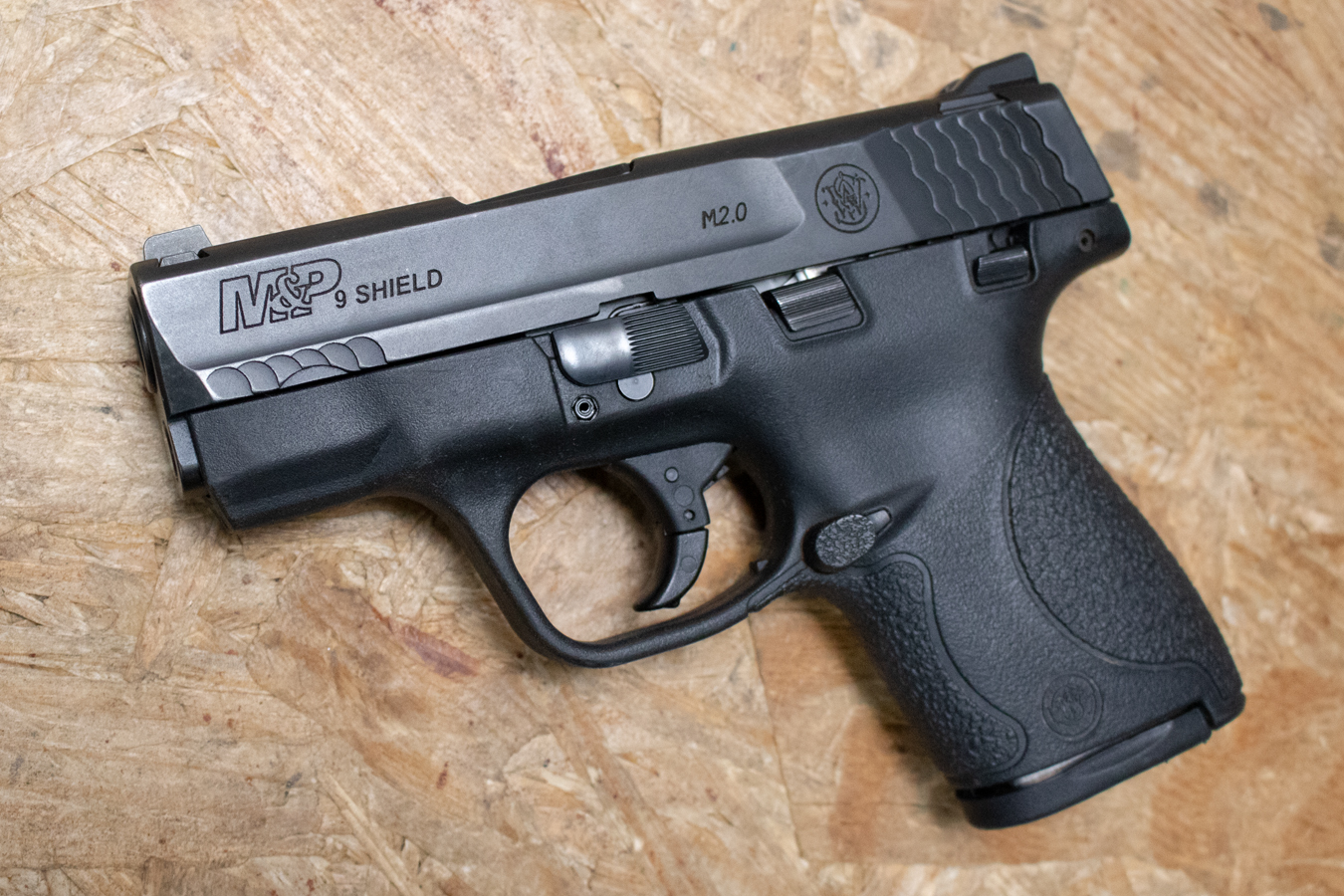 SMITH AND WESSON M&P9 Shield M2.0 9mm Police Trade-In Pistol