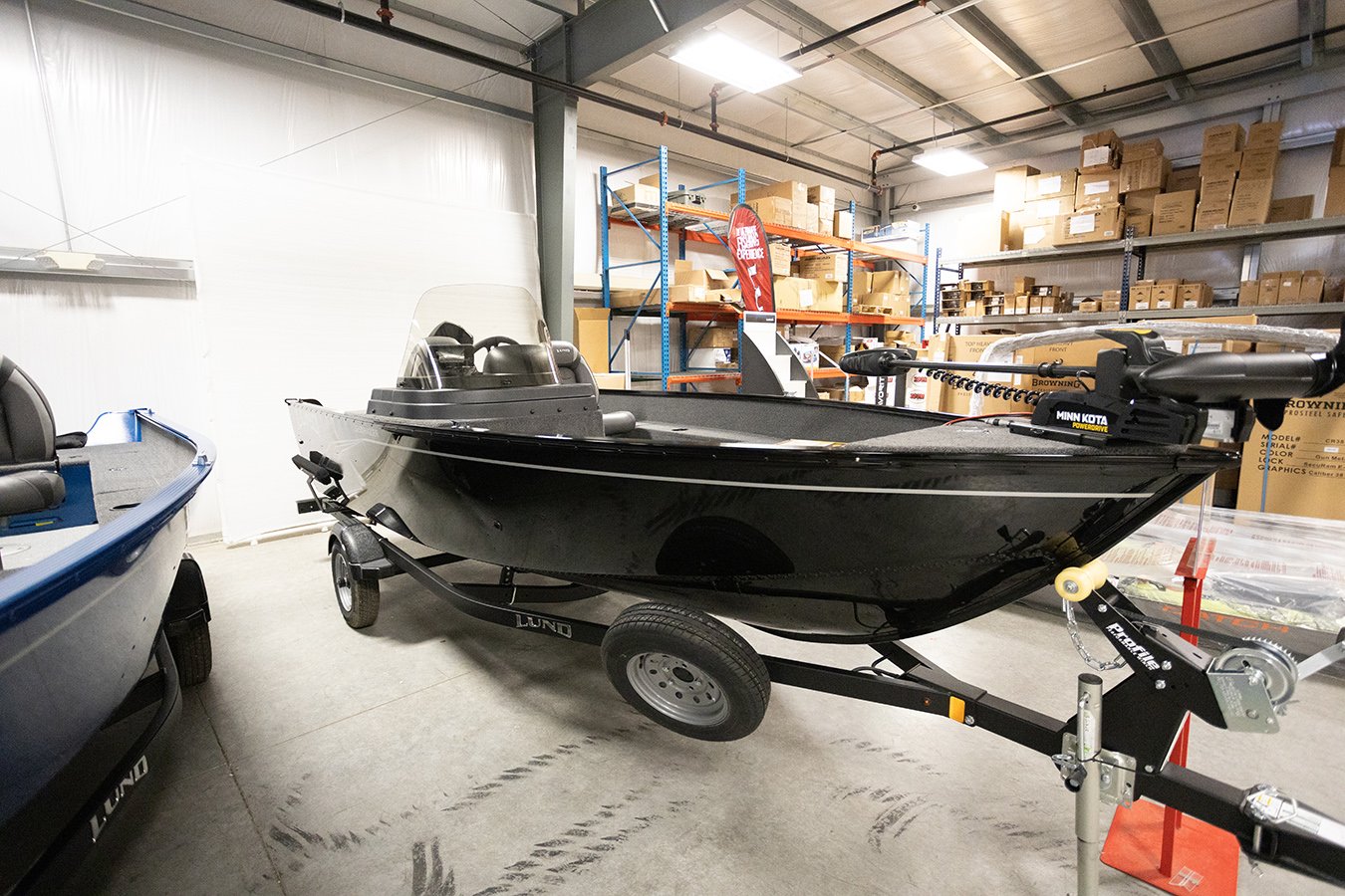 Lund 2022 1650 Angler SS with Mercury 50ELPT Black