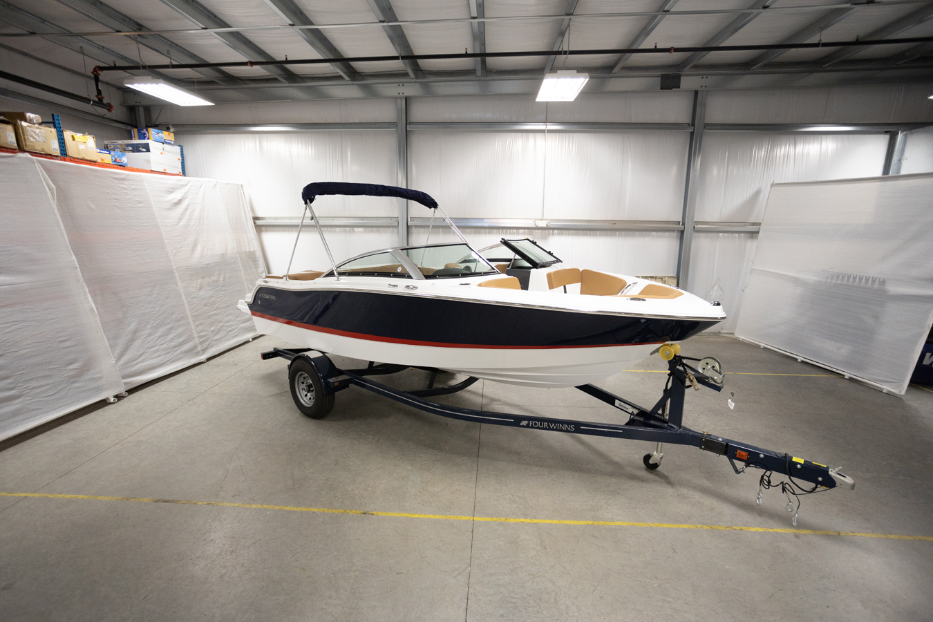 Four Winns 2021 - Horizon 190 with 4.5L 250 HP Motor