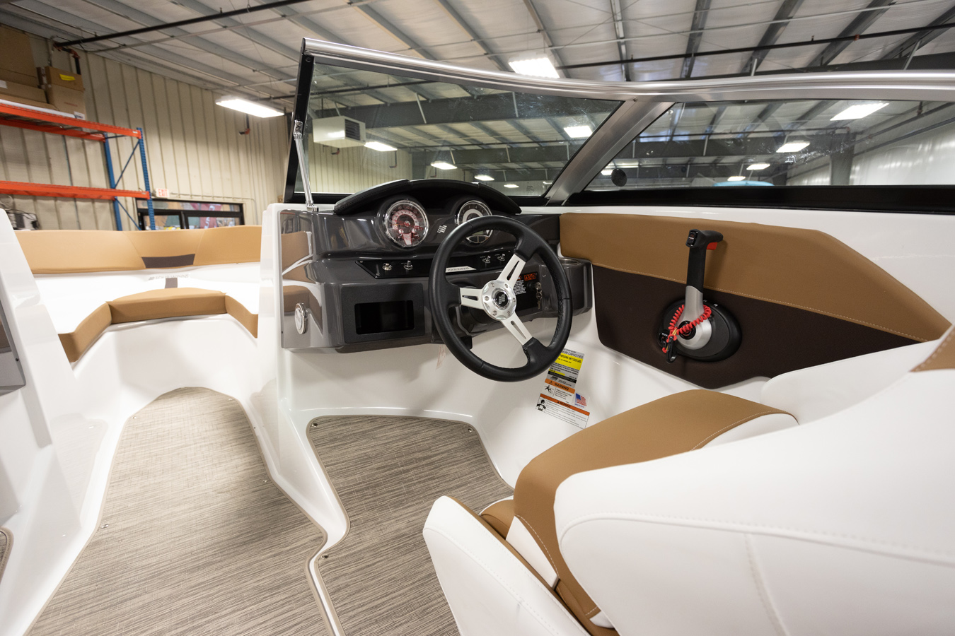 Four Winns 2021 - Horizon 190 with 4.5L 250 HP Motor
