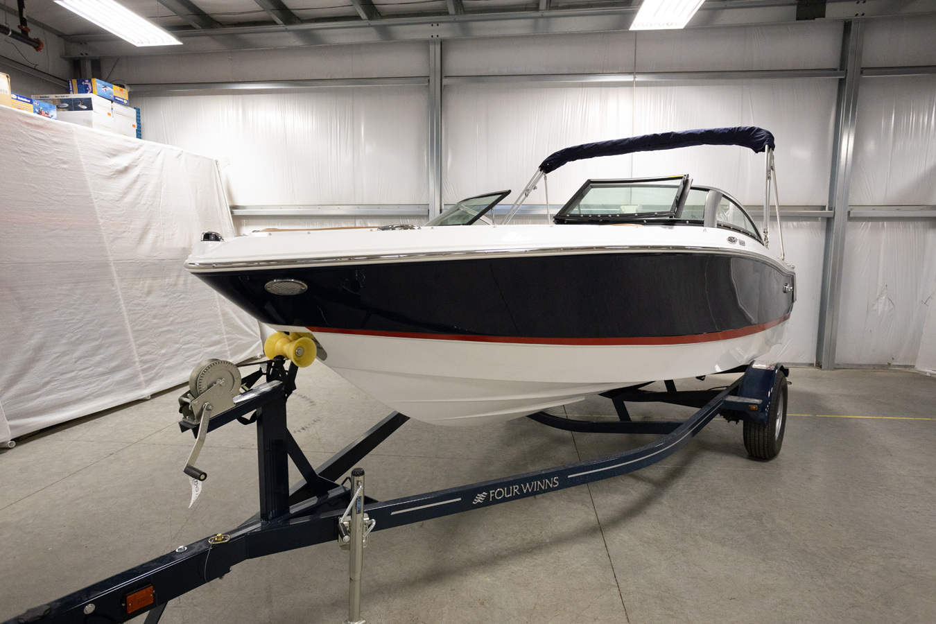 Four Winns 2021 - Horizon 190 with 4.5L 250 HP Motor