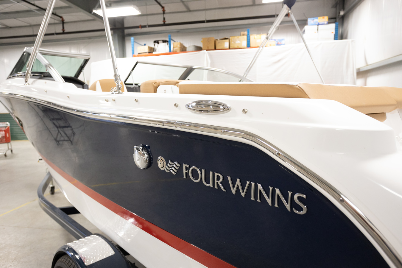 Four Winns 2021 - Horizon 190 with 4.5L 250 HP Motor