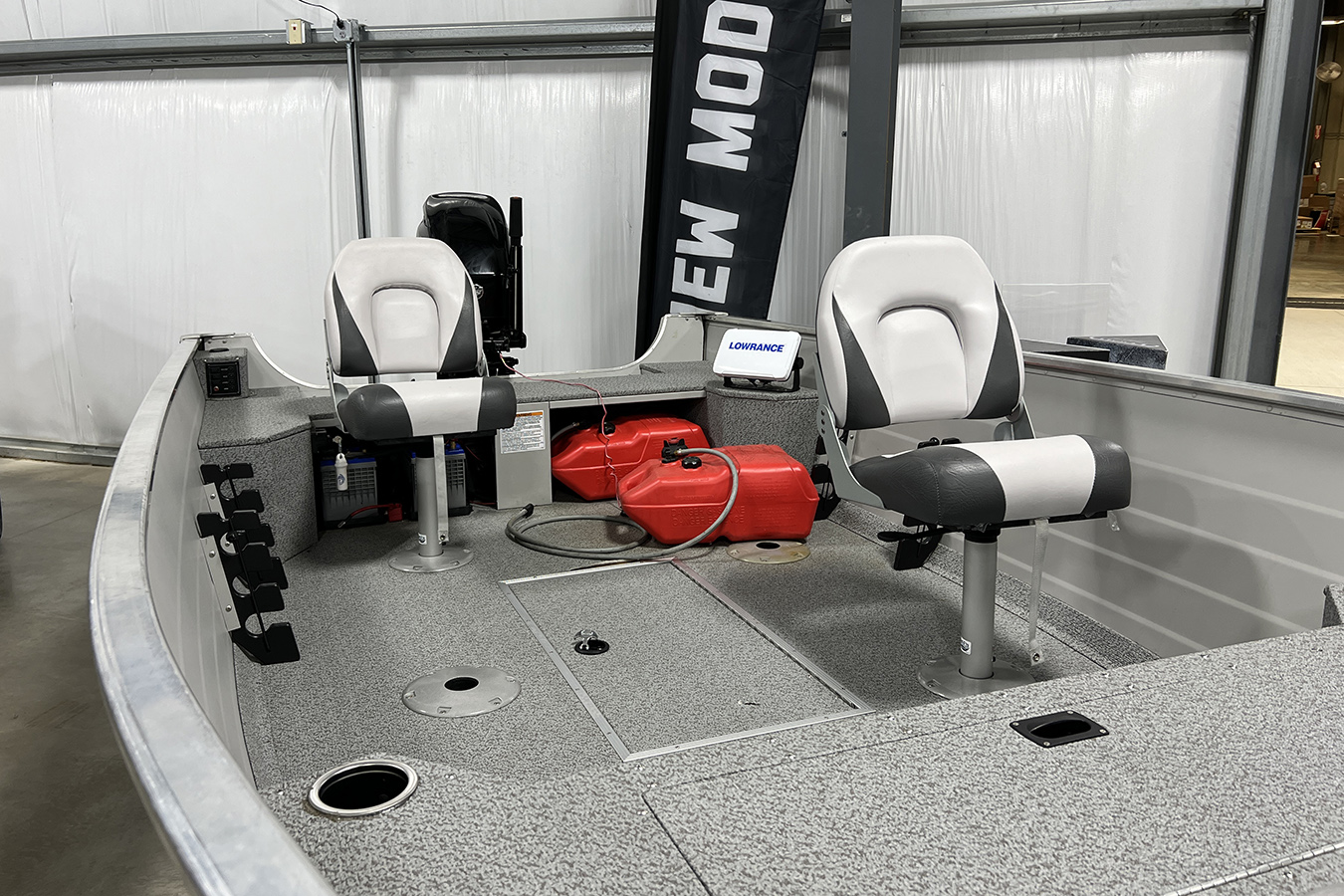 Smokercraft 2019 Smokercraft Patriot DLXT 16 with Mercury 40 ELHGA