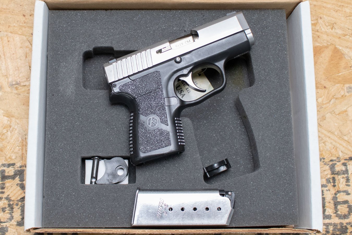KAHR ARMS CM9 9mm Used Trade-In Pistol with Stainless Slide, Box