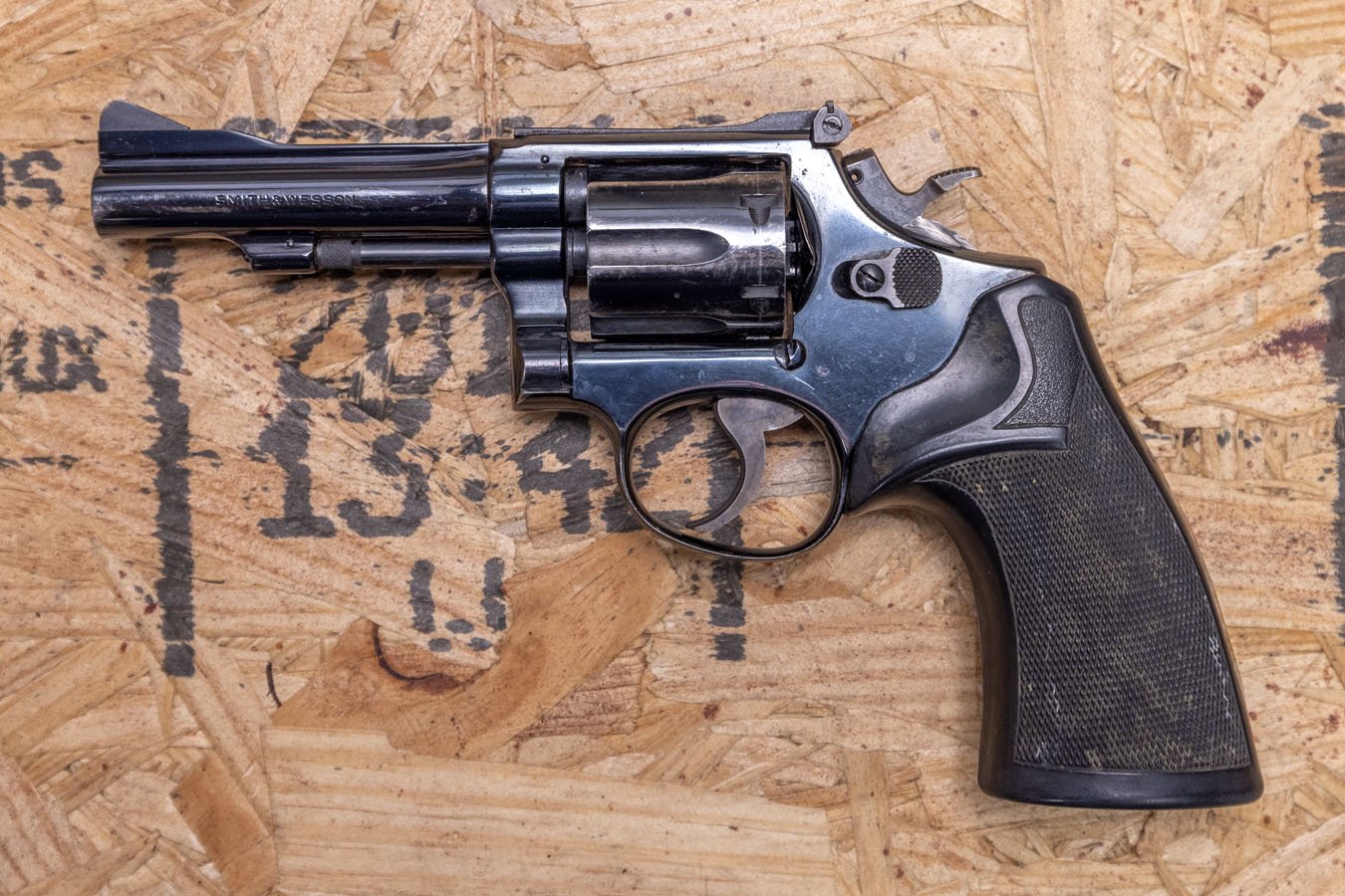 SMITH AND WESSON 15-3 38SPL Police Trade-In Revolver