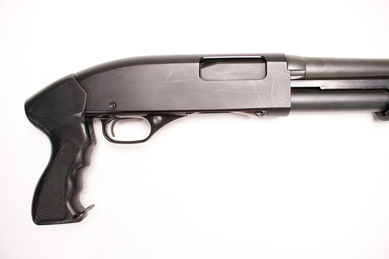 WINCHESTER FIREARMS 1300 Defender 12-Gauge Police Trade-in Pistol Grip Pump-Action Shotgun