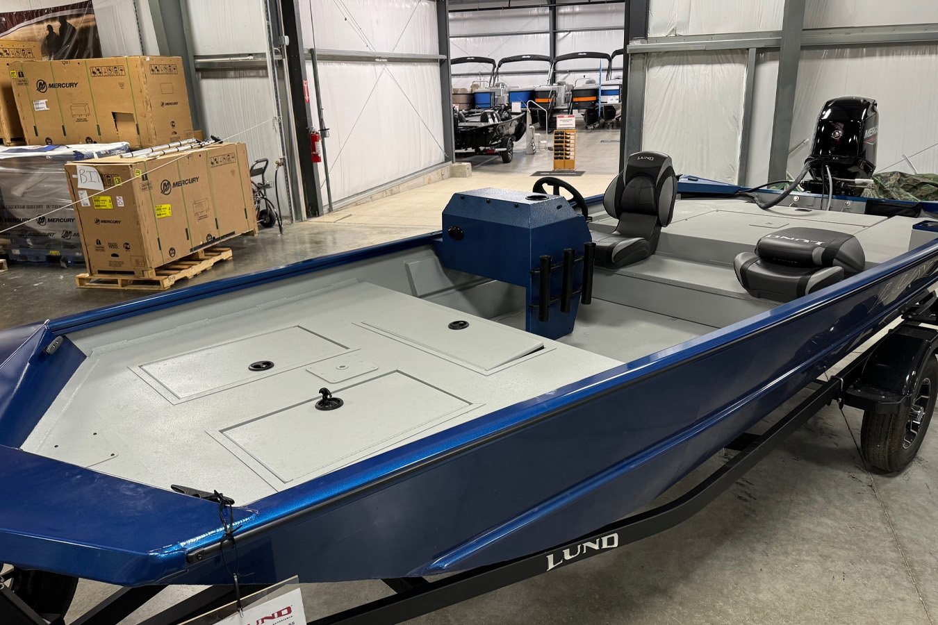 Lund   2025 Predator 1760 SS with Mercury 60 ELPT and Trailer