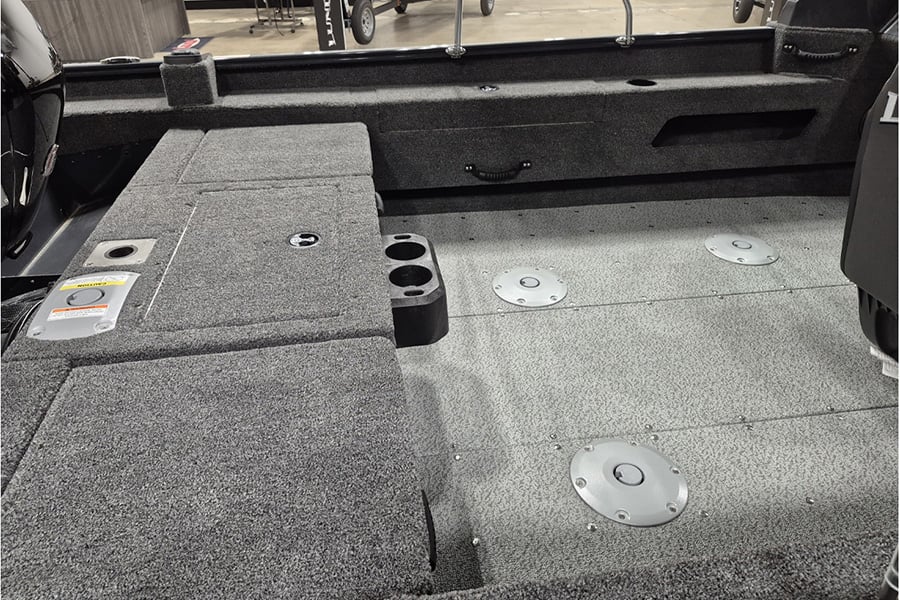 Lund 2026 1775 Adventure Sport with Mercury 115 ELPT Pro XS