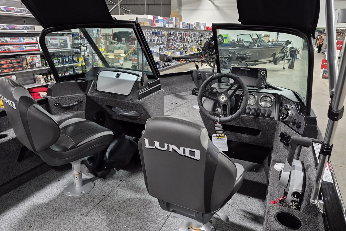 Lund 2026 1775 Adventure Sport with Mercury 115 ELPT Pro XS