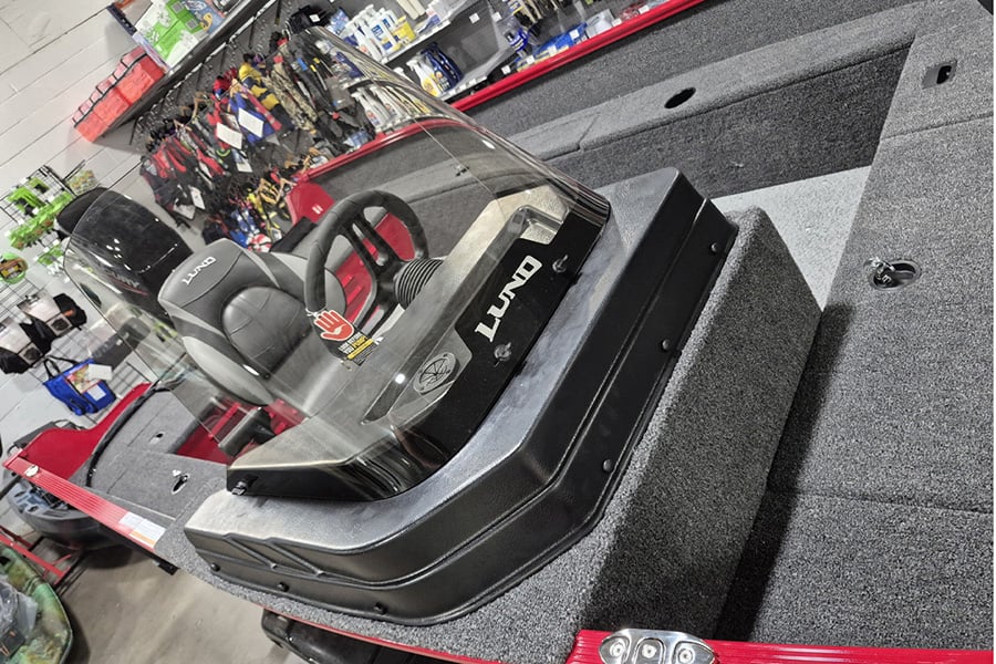 Lund 2026 1650 Angler SS with Mercury 50 ELPT Engine