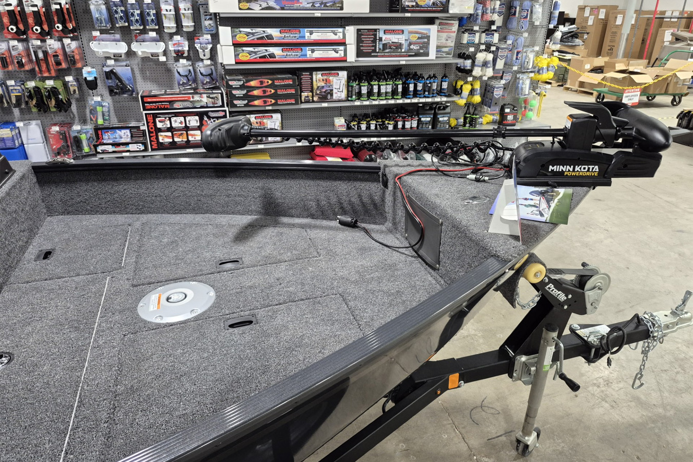 Lund 2026 1650 Angler Sport with Mercury 60 ELPT Engine