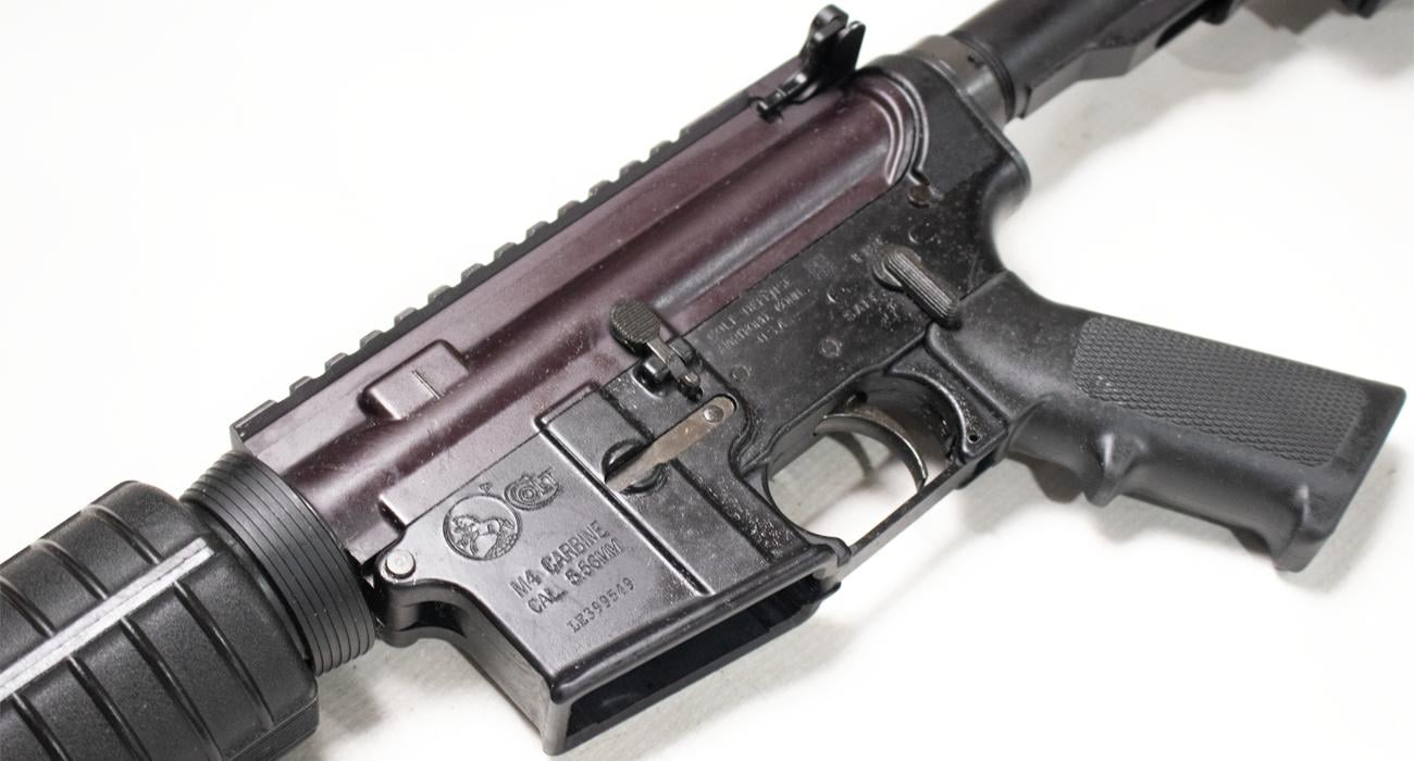Colt LE6920 M4 Carbine 5.56mm Police Trade-In Semi-Auto Rifle with Flat ...