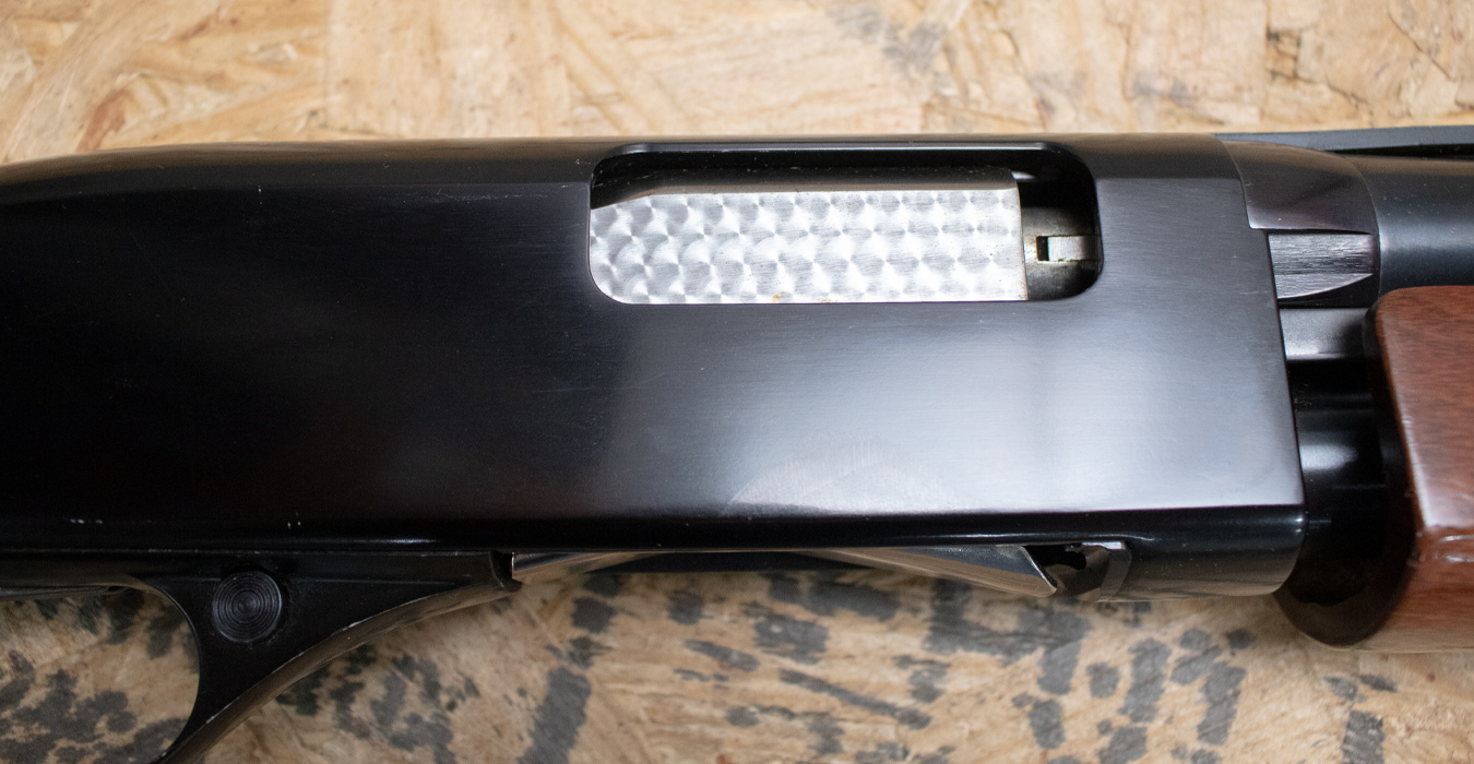 WINCHESTER FIREARMS 1300 XTR 12-Gauge Police Trade-In Pump-Action Shotgun with Vented Ribbed Barrel