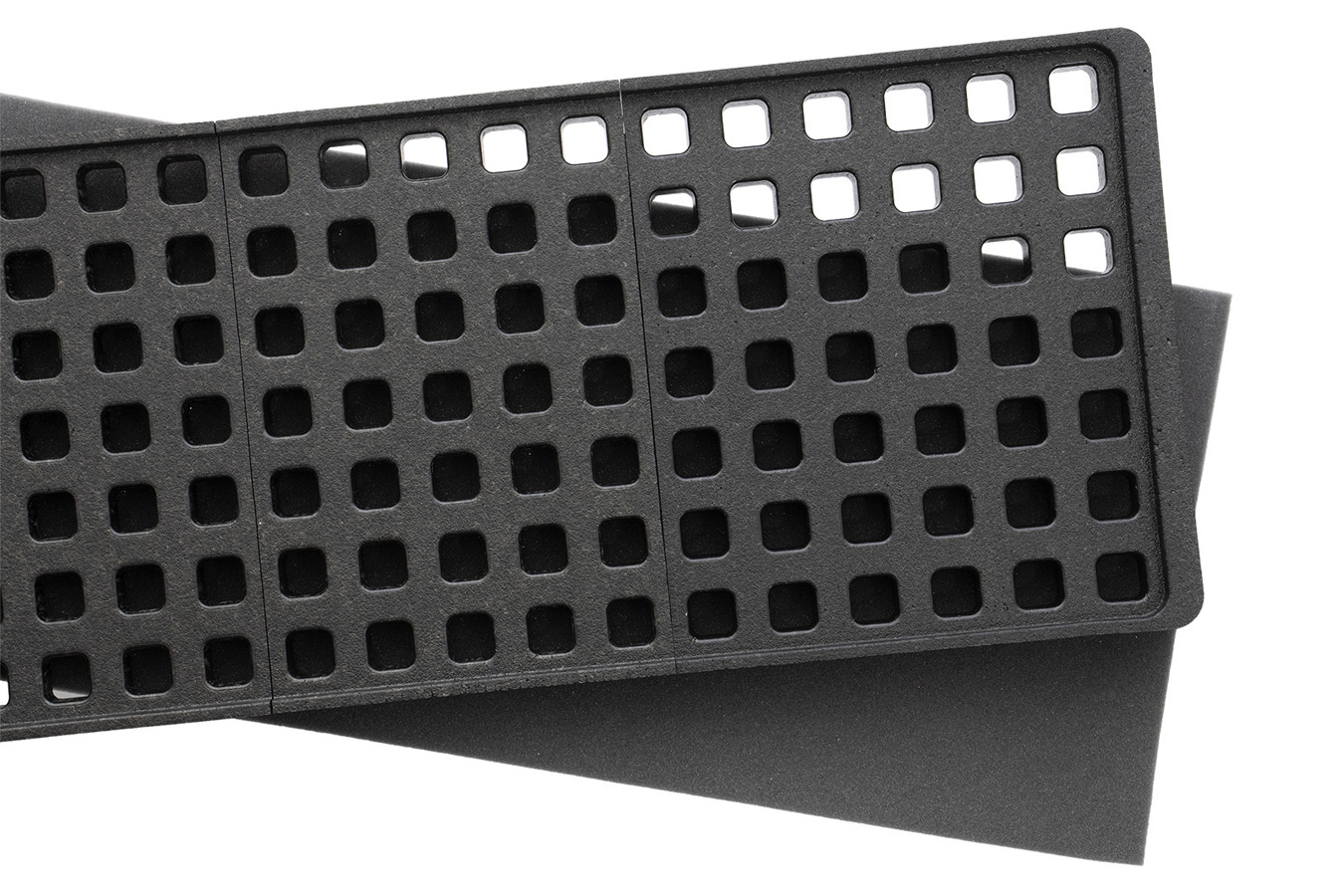 Magpul DAKA Grid Organizer Black Polypropylene for Pelican 1720 Protector & Eylar 44in Cases