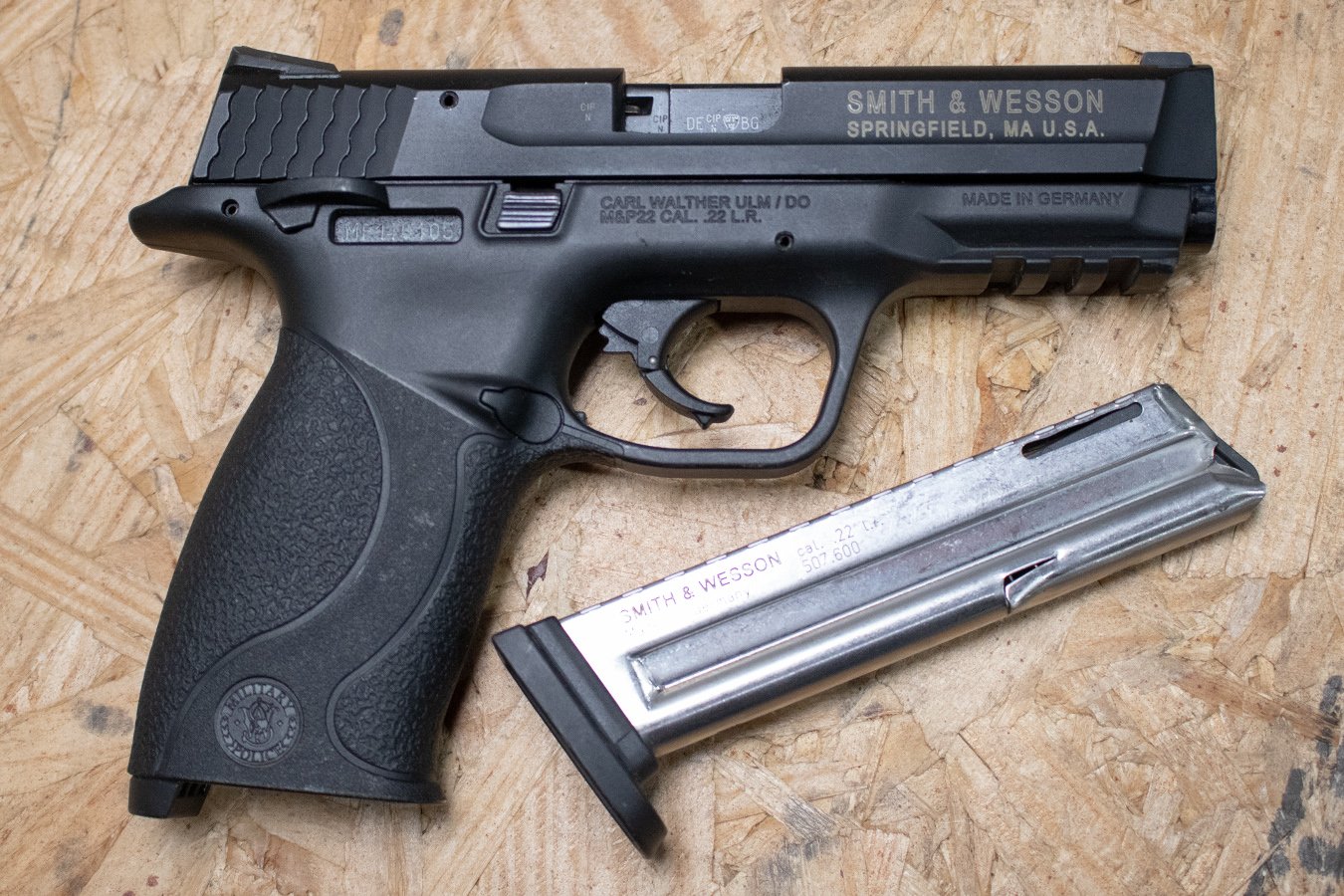 SMITH AND WESSON M&P22 22LR Police Trade-In Pistol with Walther-Made Frame