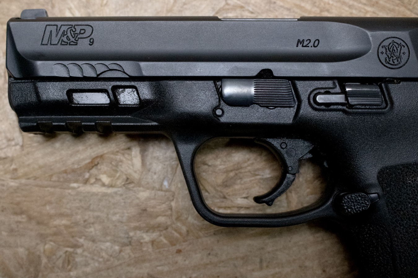 SMITH AND WESSON M&P9 M2.0 Compact 9mm Police Trade-In Pistol