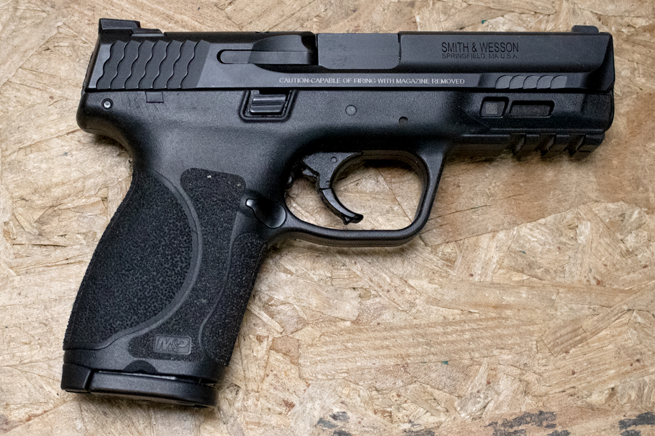 SMITH AND WESSON M&P9 M2.0 Compact 9mm Police Trade-In Pistol