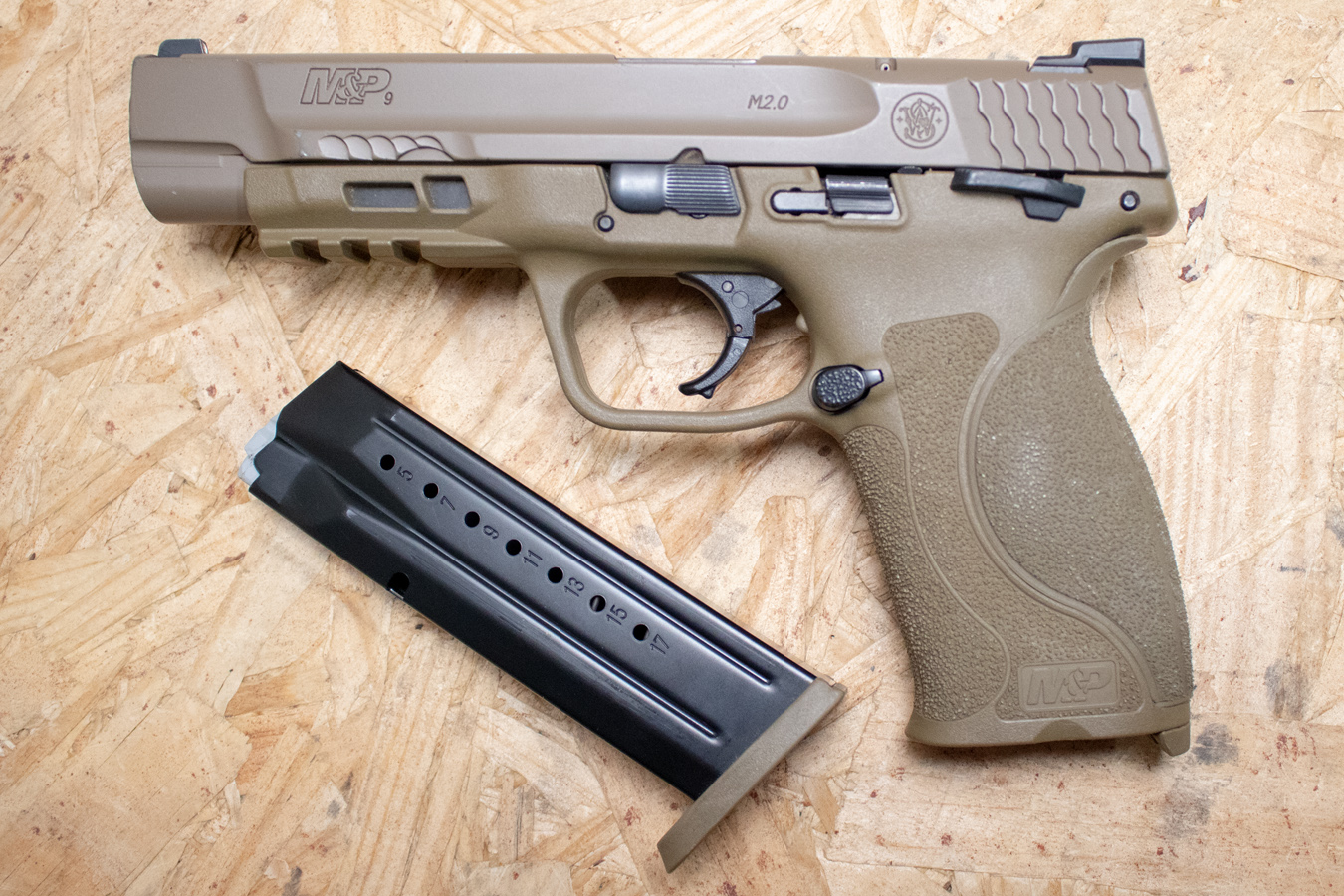 SMITH AND WESSON M&P9 M2.0 9mm Police Trade-In Pistol with FDE Finish, Manual Safety
