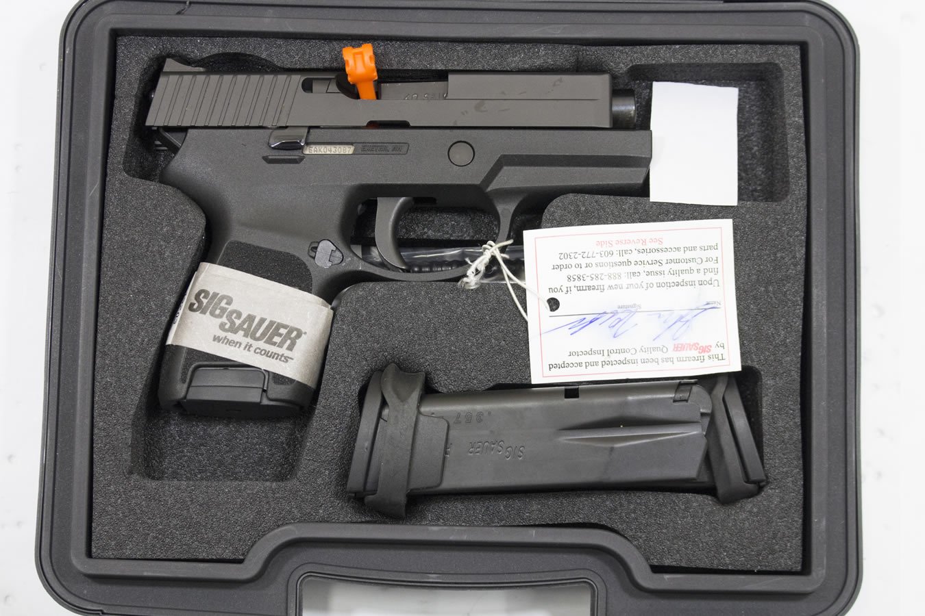 SIG SAUER P250 Subcompact 40 S&W Police Trade-ins with Night Sights and 2 Magazines (New in Box)