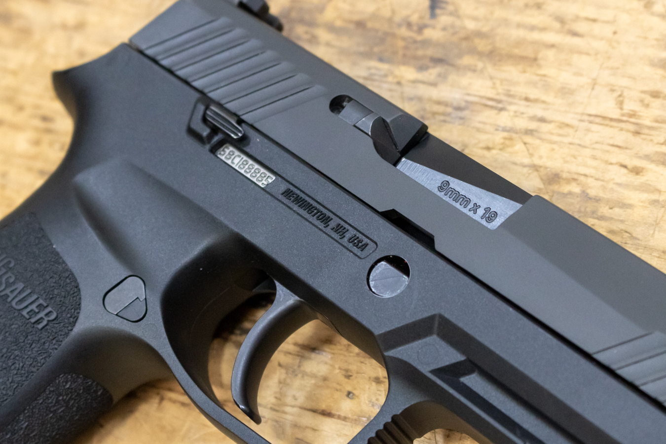 SIG SAUER P320 Full Size 9mm Police Trade-in Pistols with Night Sights (Good Condition)