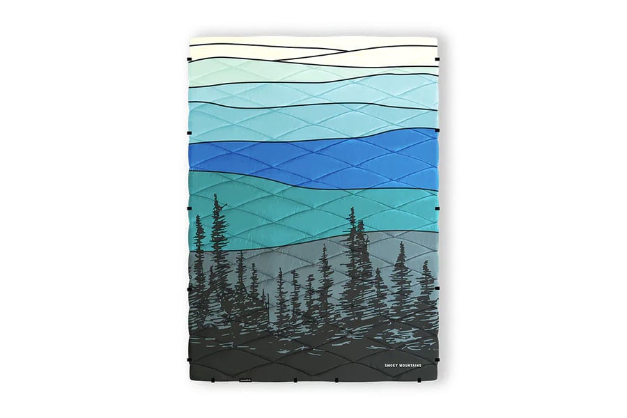 Nomadix    Puffer Blanket: Smoky Mountains National Park