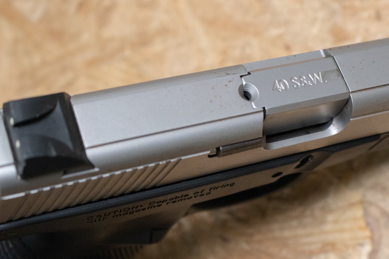 SMITH AND WESSON SW40VE 40 S&W Police Trade-In Striker-Fired Pistol