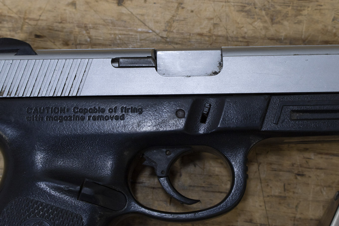 SMITH AND WESSON SW9VE 9mm Police Trade-In Pistol 