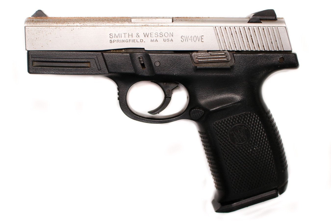SMITH AND WESSON SW40VE 40 S&W Used Police Trade-In Pistol