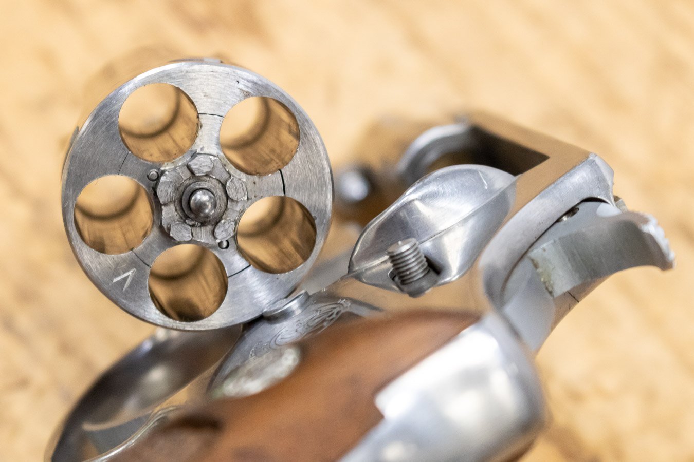 SMITH AND WESSON Model 60 No Dash 38 Special Police Trade-in Revolver