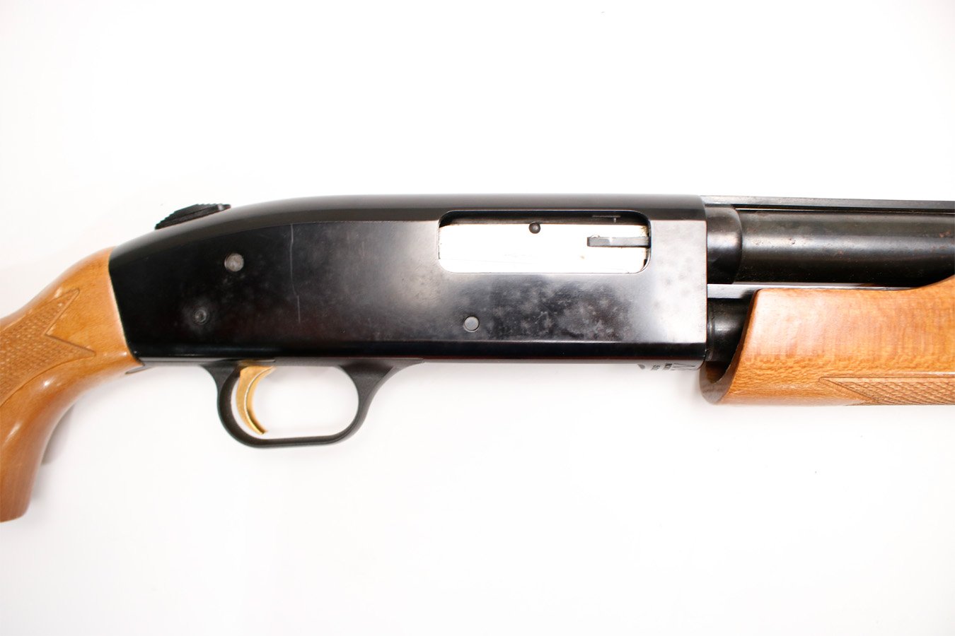 MOSSBERG 500C 20-Gauge Police Trade-in Pump-Action Shotgun