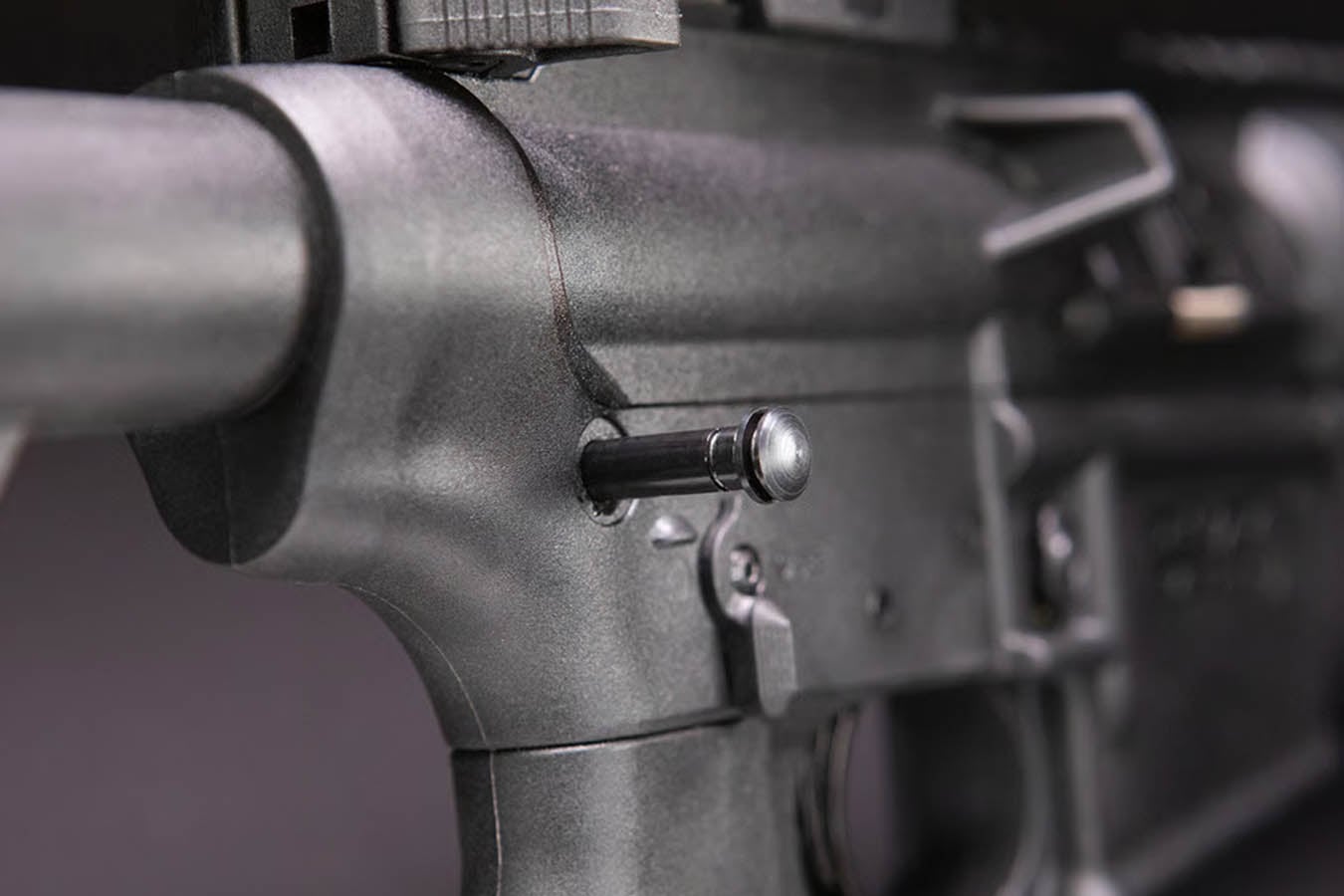 Retay Usa RA1522 22LR Semi-Auto Rifle w/ Threaded Barrel