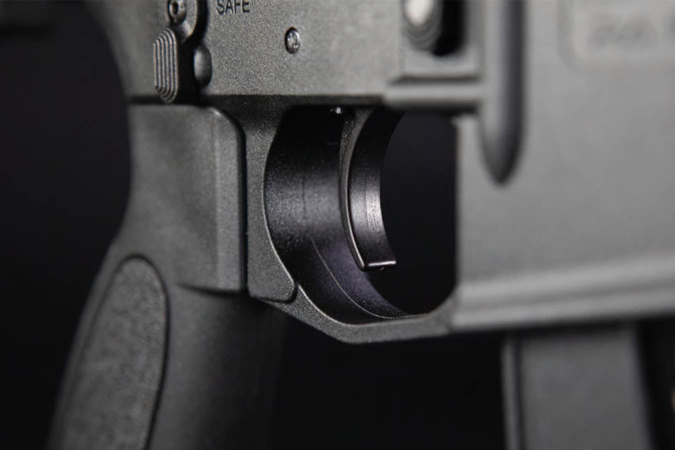 Retay Usa RA1522 22LR Semi-Auto Rifle w/ Threaded Barrel
