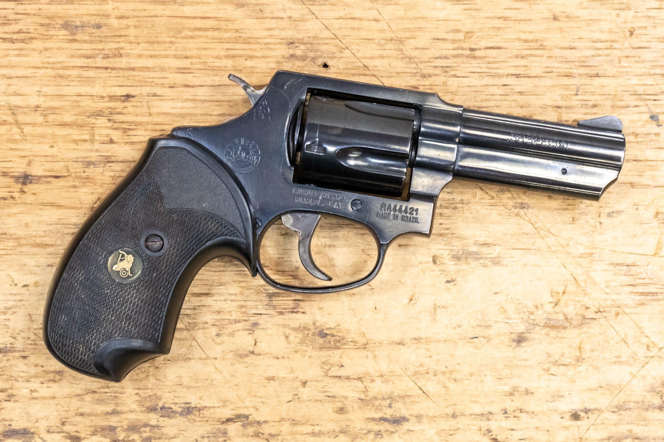 Taurus Model 85 38 Special Police Trade in Revolver Sportsman s taurus-model-85-38-special-police-trade-in-revolver-sportsman-s