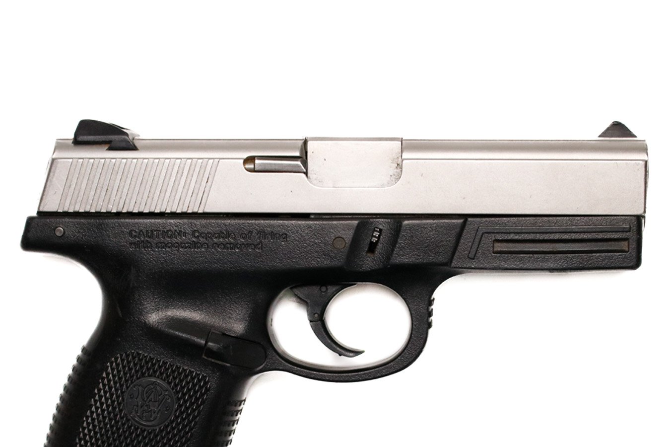 SMITH AND WESSON SW40VE 40 S&W Police Trade-In Pistol
