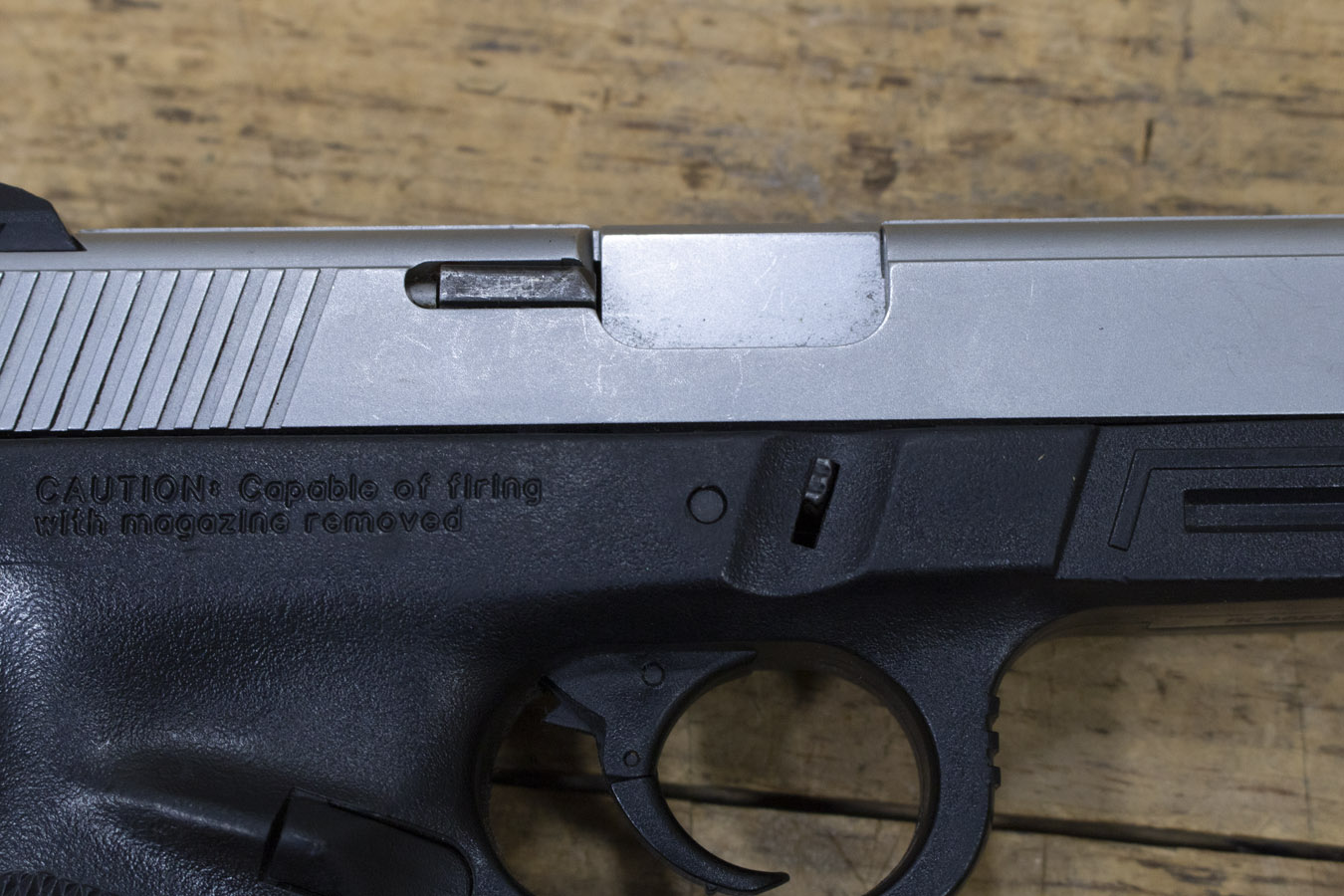 SMITH AND WESSON SWV9VE 9mm Police Trade-In Pistol 
