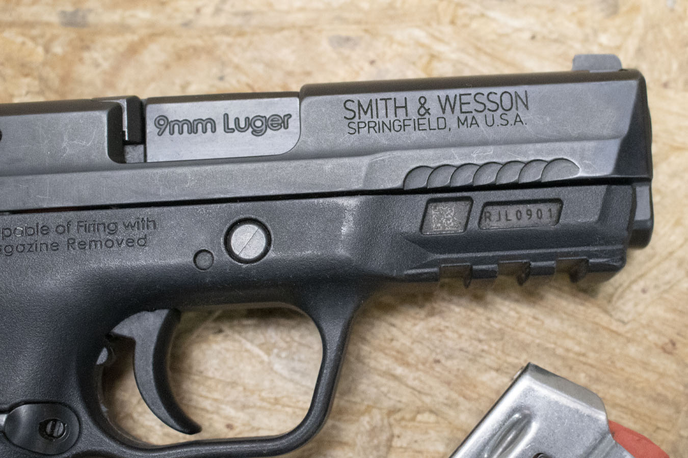 SMITH AND WESSON M&P9 Shield EZ M2.0 9mm Police Trade-In Pistol with Two Magazines