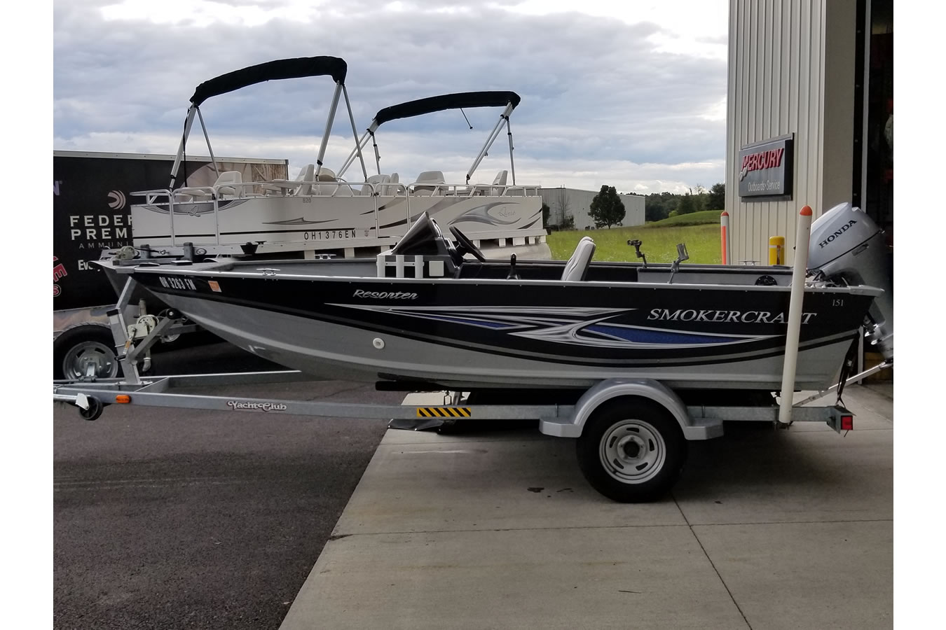 Smokercraft 2014 Smoker Craft Resorter w/ Honda 9.9 LRTA and Trailer Vance Outdoors