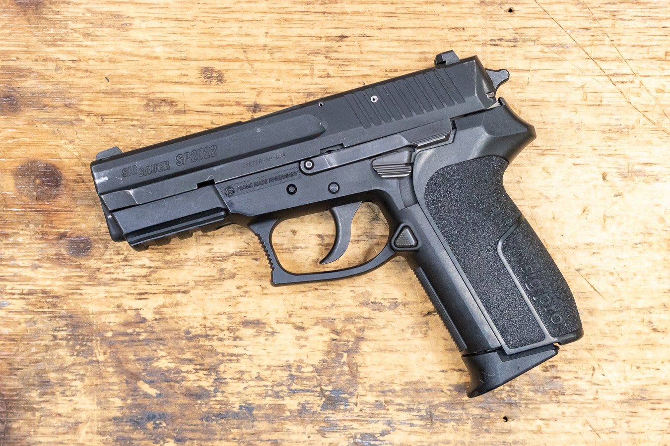 SIG SAUER SP2022 9mm Police Trade-in Pistol