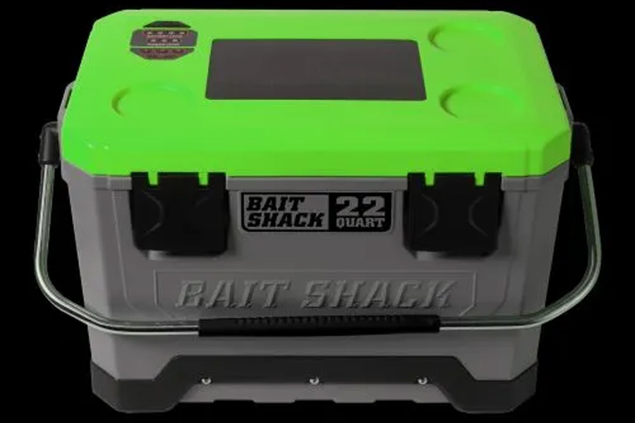 Whisker Seeker Seeker Tackle Solar Powered Bait Cooler Green