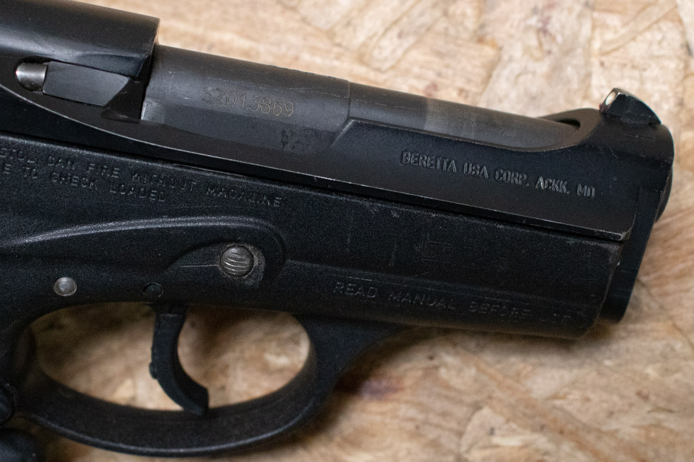 BERETTA 9000S 9mm Police Trade-In Pistol with Manual Safety