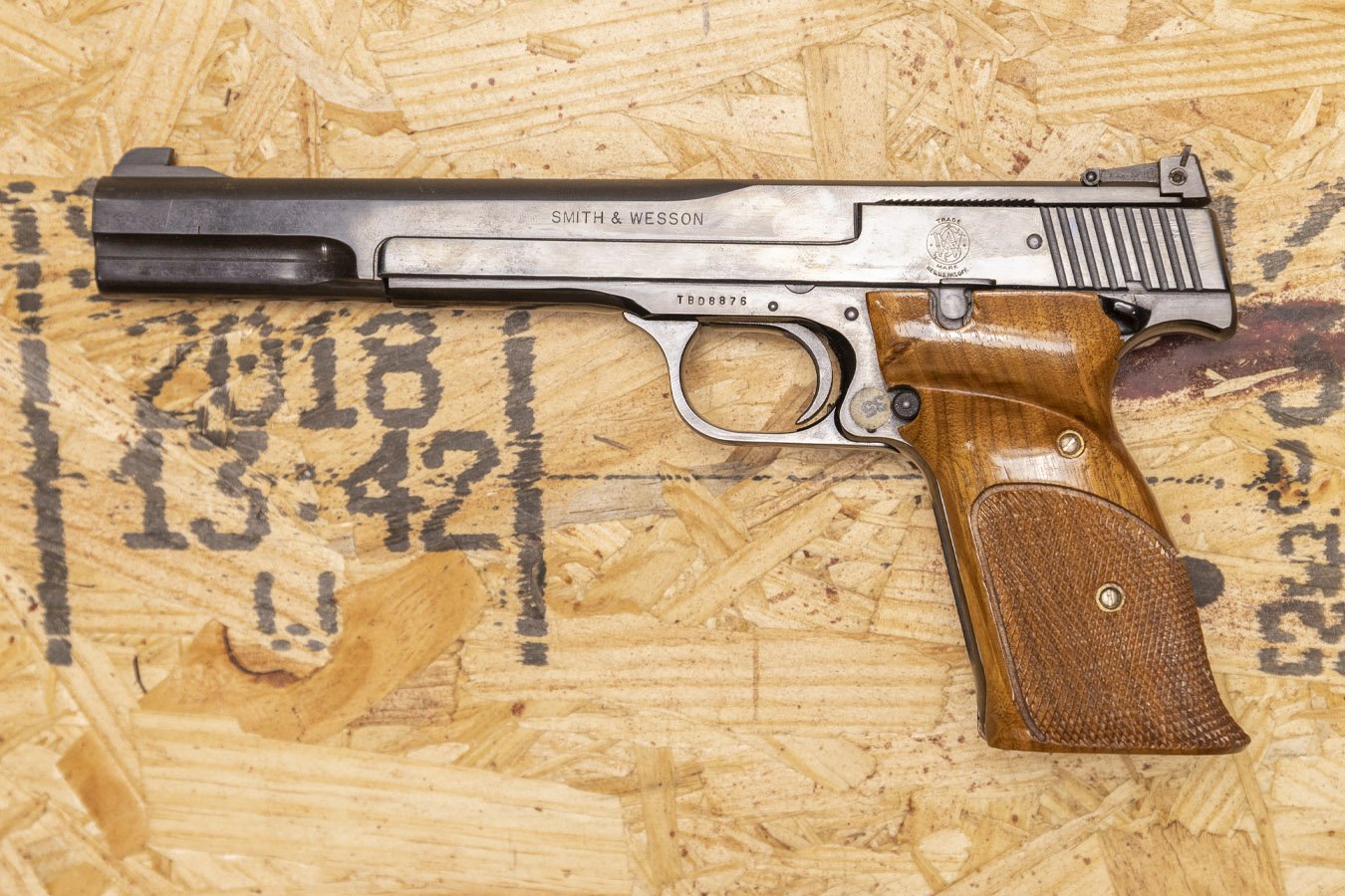 SMITH AND WESSON Model 41 .22LR Police Trade-In Pistol (Mag Not Included)