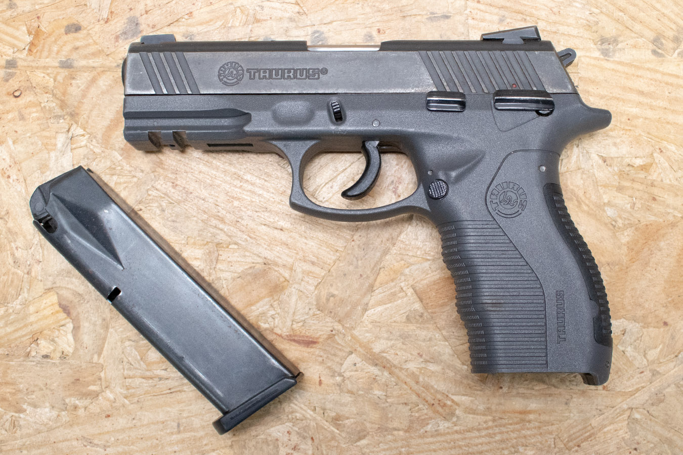 TAURUS PT809 9mm Police Trade-In Pistol with Ambidextrous Safety