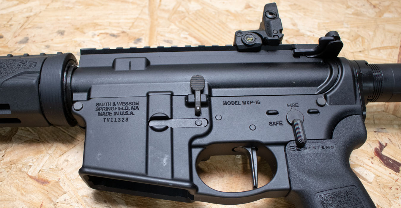 SMITH AND WESSON M&P15 Volunteer XV 5.56mm Used Trade-In Rifle with Telescoping Stock (Magazine Not Included)
