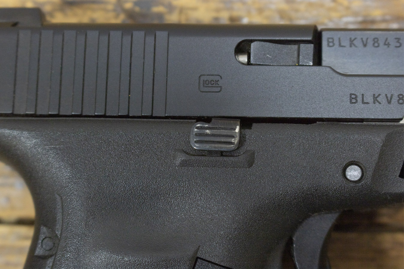 GLOCK 17 Gen5 9mm Police Trade-in Pistols with Night Sights