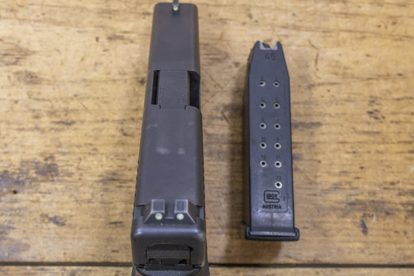 GLOCK 21 Gen4 45 ACP Police Trade-In Pistols with Night Sights