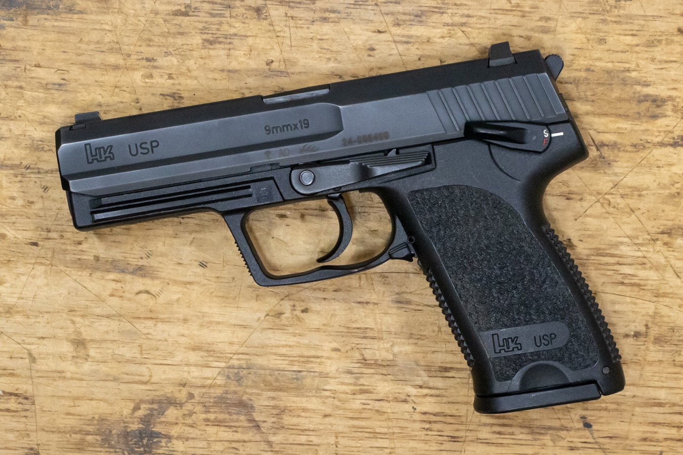 H  K USP 9mm Police Trade-In Pistol (Good Condition)