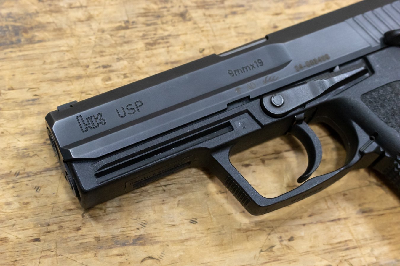 H  K USP 9mm Police Trade-In Pistol (Good Condition)