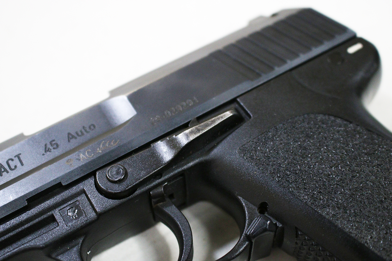 H  K USP Compact 45 Auto Police Trades (Good Condition)