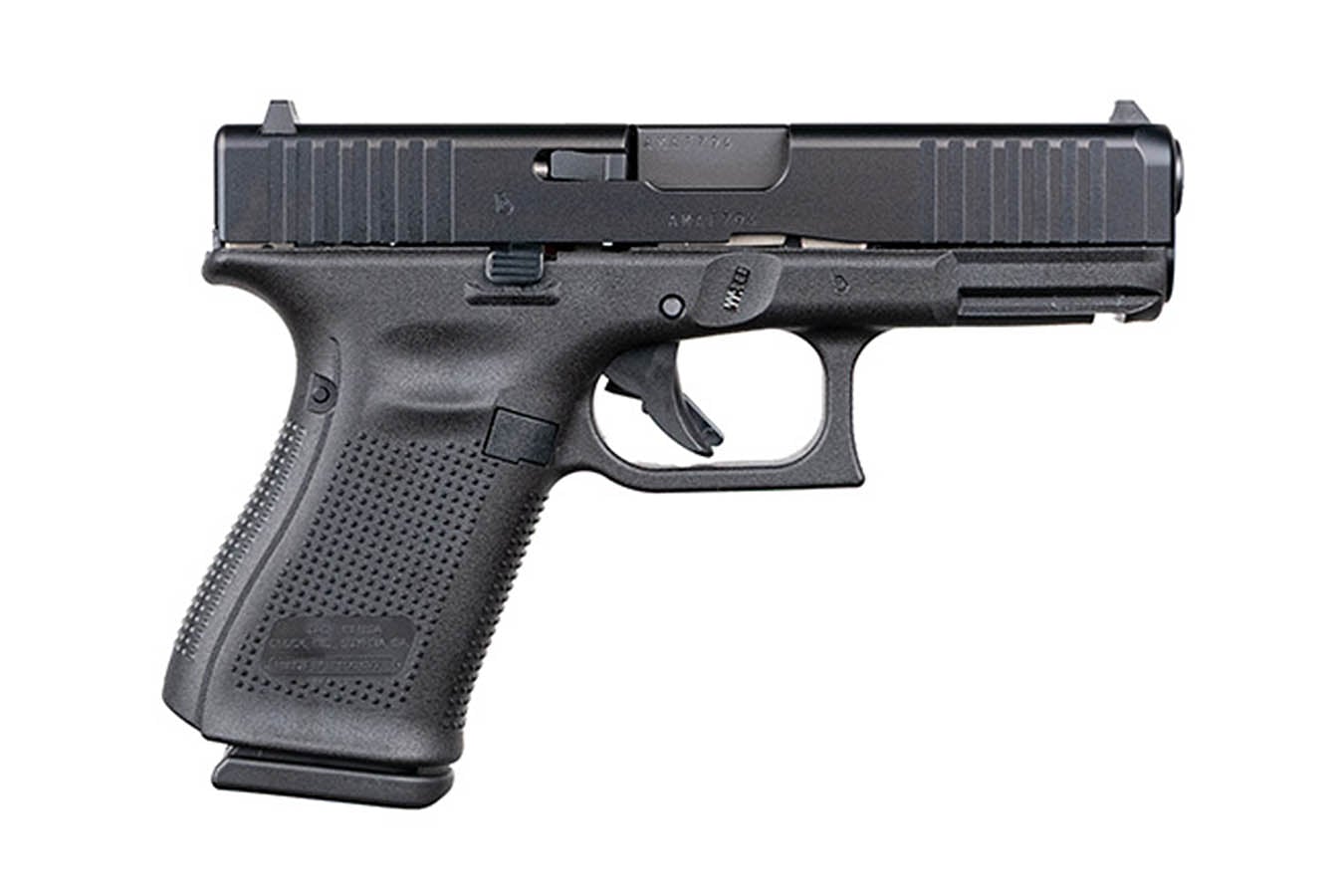GLOCK 19 V 9mm Semi-Auto Pistol with Front Serrations