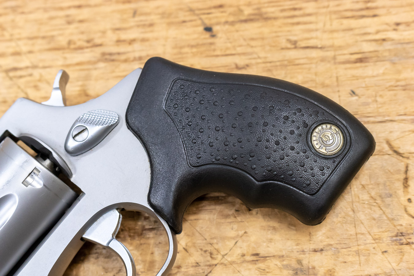TAURUS 85 38 Special Stainless 5-Shot Used Trade-in Revolver 